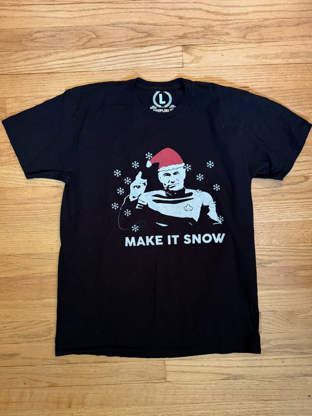 'Make It Snow' Star Trek Picard Holiday T-Shirt